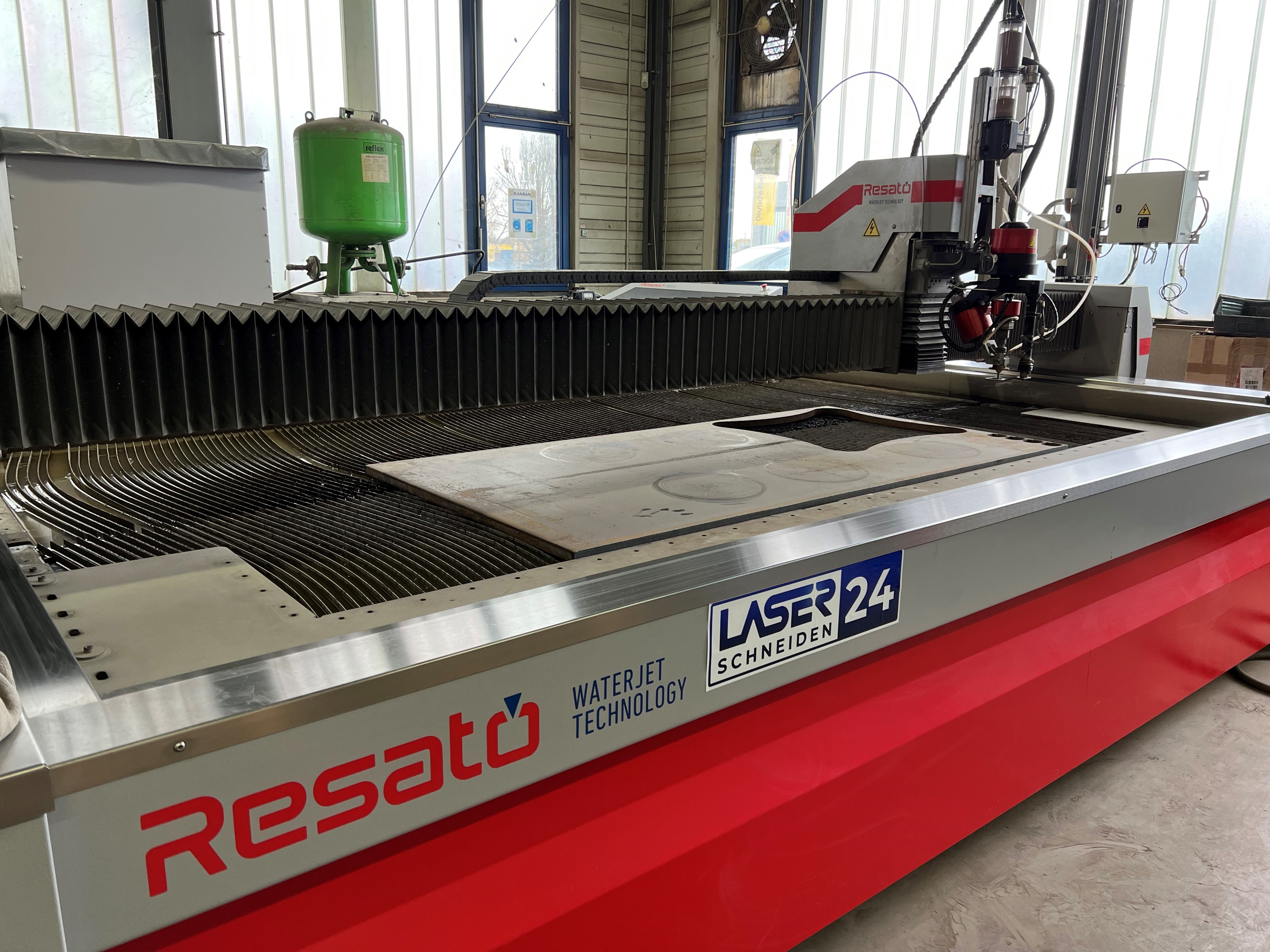 Wasserstrahlzuschnitte_Bild_1_Wasser